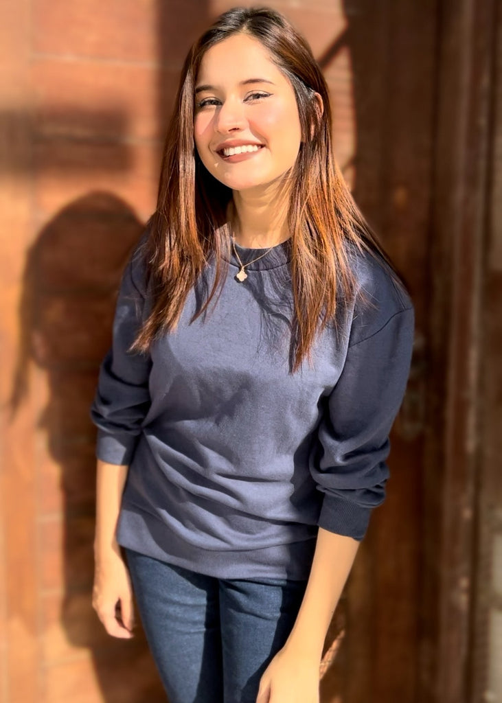 Navy Blue Basic Sweatshirt