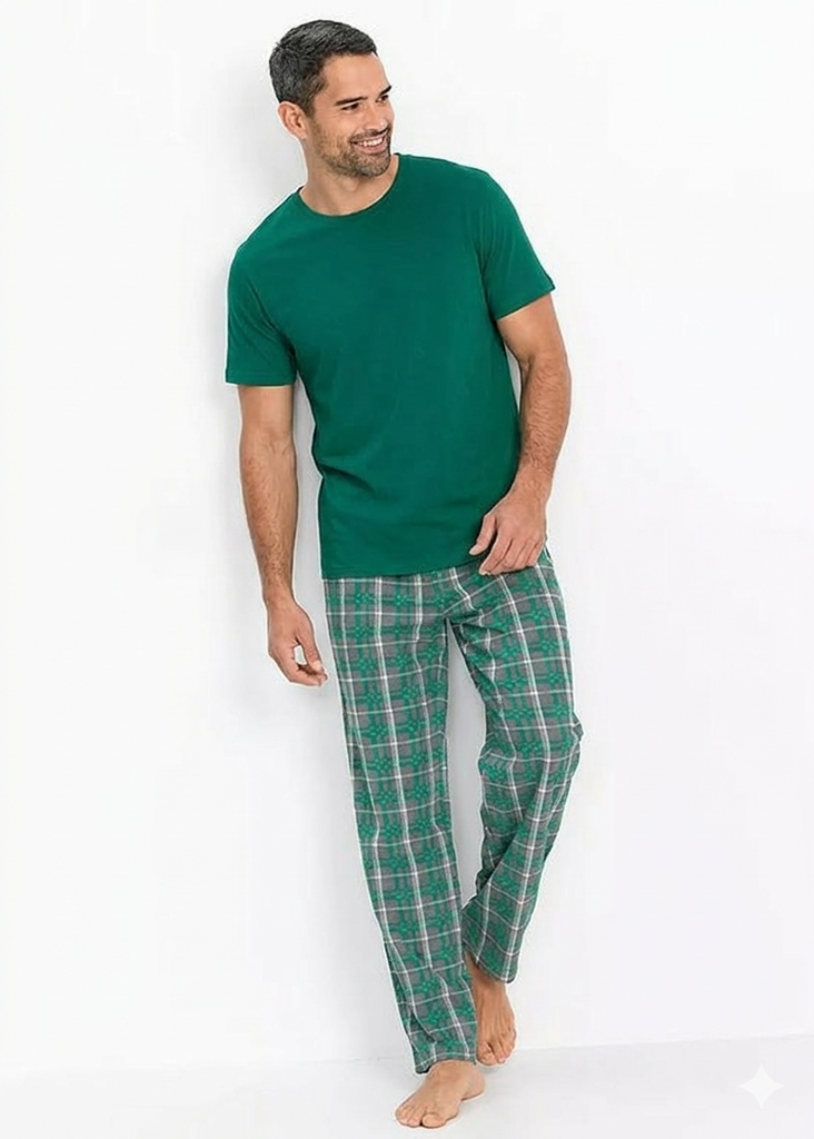 Short-sleeved checked cotton pajamas