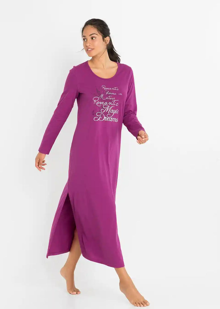 Long nightdress with slit