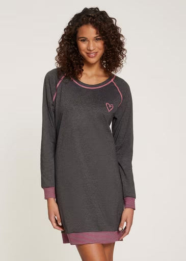 Nightgown with yarn-dyed ribbed cuffs in neon colors