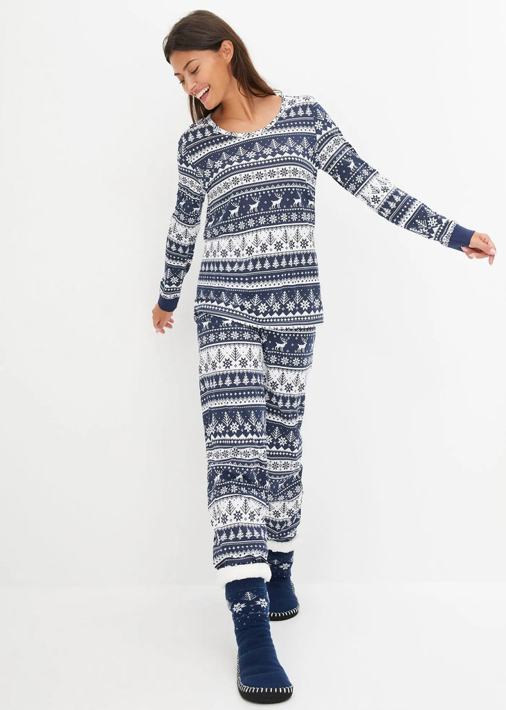 Cozy Winter Reindeer and Snowflake Print PJ Set