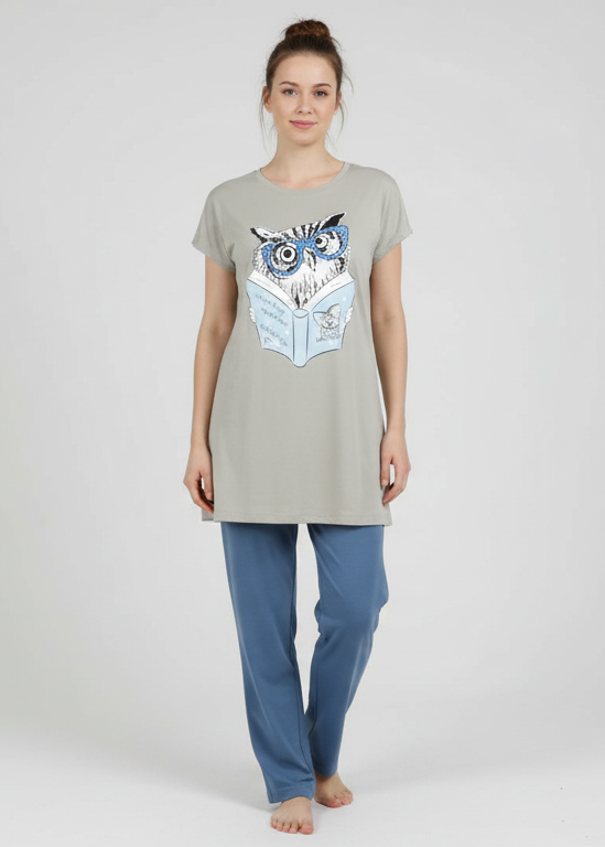 Flatter wide leg Trouser With Long Shirt