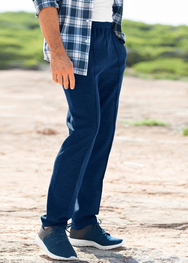 Fleece leisure pants, straight bottoms