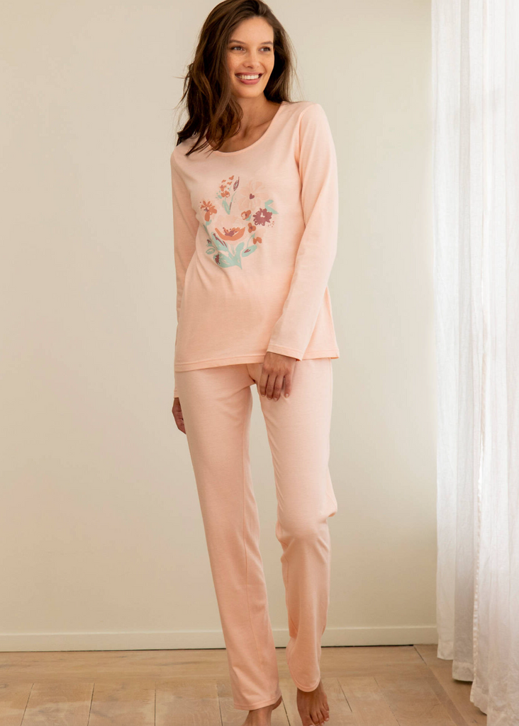 Cotton pyjamas with floral print and long sleeves