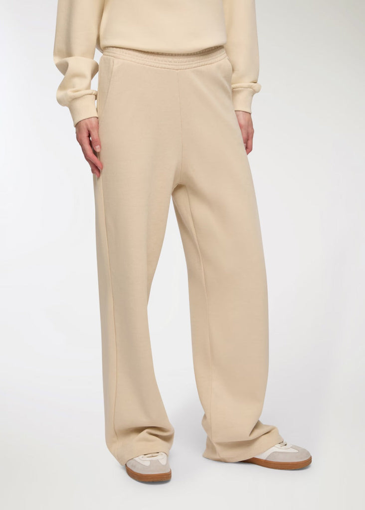 Women's Beige Wide-Leg Trouser
